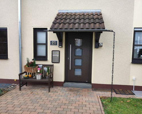 Haustür nachher